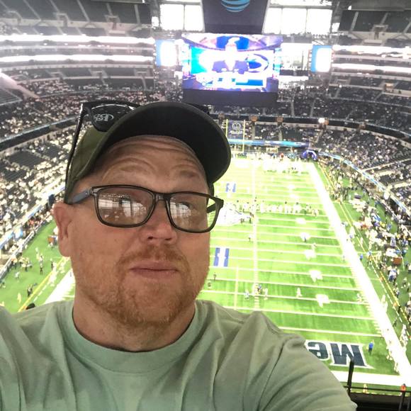 Profile Picture of Jeremy Smith (@smee98) on Poshmark