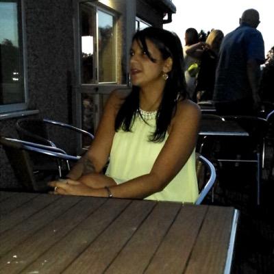 Profile Picture of Lynette Palmer (@lynsezpal) on Twitter