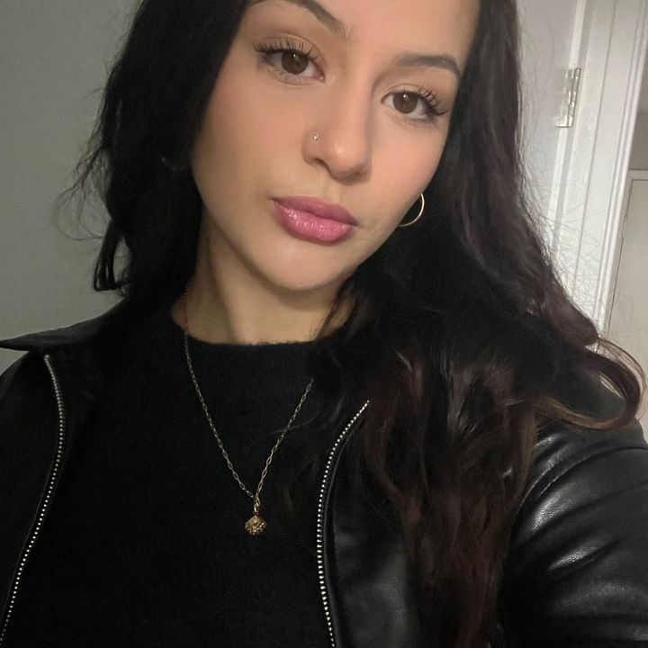 Profile Picture of Alondra (@@alondra.alvarezzz) on Tiktok