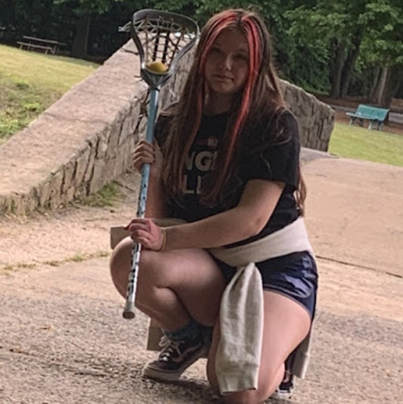 Charlotte Edmonds - Poshmark Profile Picture of Charlotte Edmonds (@charlotteedm437) on Poshmark