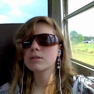 Profile Picture of Taylor Bertrand (@aotbiddy) on Twitter