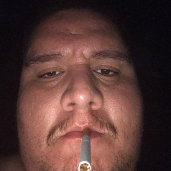 John Vielle - Poshmark Profile Picture of John Vielle (@huskyhydro41) on Poshmark