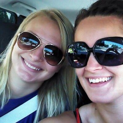 Profile Picture of Amanda Kocmich (@AmandaKocmich) on Twitter