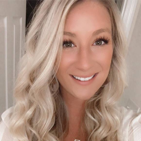 Profile Picture of Keila Formont (@k_formont) on Poshmark