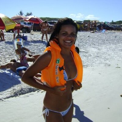 Profile Picture of Henise (@henise) on Twitter