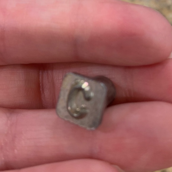 Becky Elsinger - Poshmark Profile Picture of Becky Elsinger (@beckyelsinger) on Poshmark