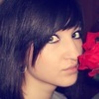 Profile Picture of Pearl Moody (@PearlAnnis) on Twitter