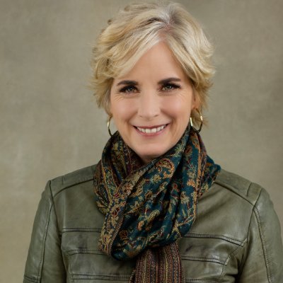 Profile Picture of Jill Nichols-Hicks (@JillN_H) on Twitter