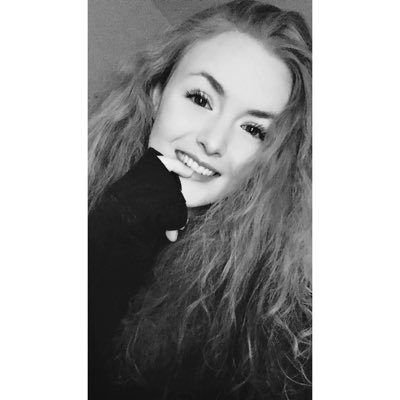 Profile Picture of Caroline Möller (@caromoeller17) on Twitter