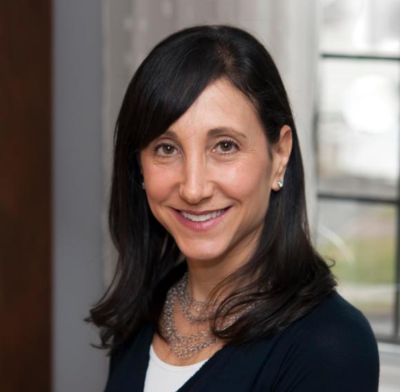 Profile Picture of Debbie Harwin (@debbieharwin) on Poshmark