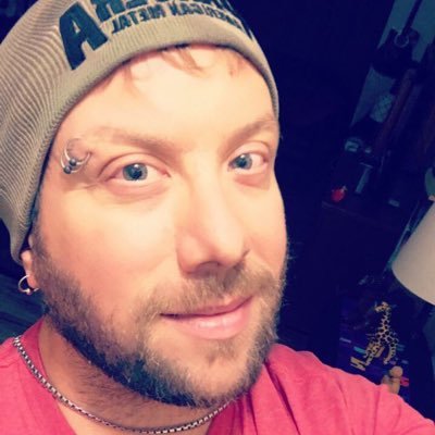 Profile Picture of Matt McKenzie (@metalheadhippi3) on Twitter