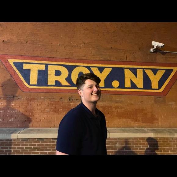 Profile Picture of Garrett Rexford (@gmoneyganimal) on Poshmark