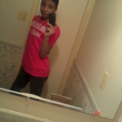 Profile Picture of Ian Boone (@Rainbownigga) on Twitter