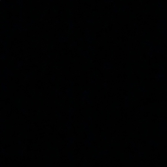 Profile Picture of Bella Ridgely (@bella00215) on Poshmark