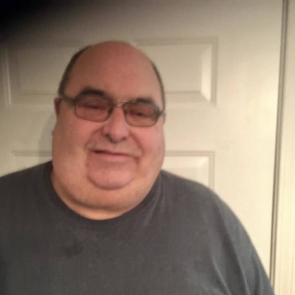 Profile Picture of Darrell Moss (@mossmix) on Poshmark