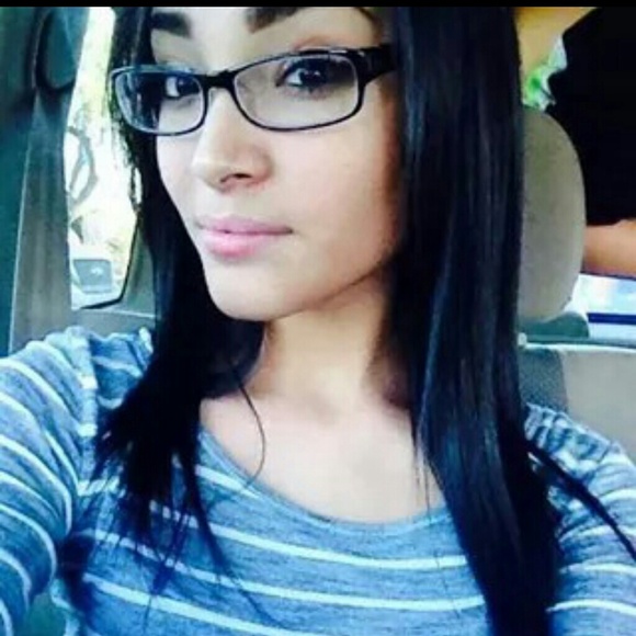 Profile Picture of Yolanda Murillo (@murilloy10061) on Poshmark