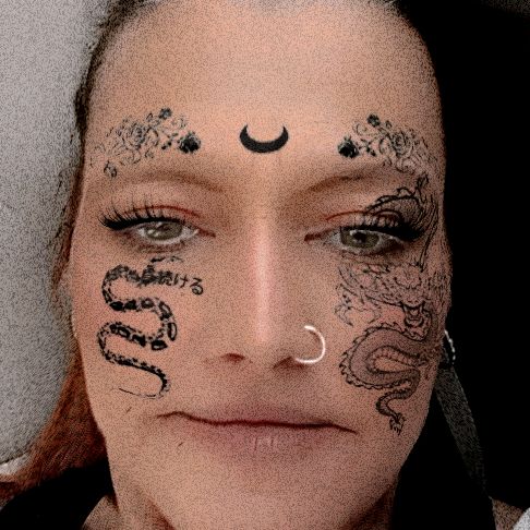 Profile Picture of diamondd88 (@heatherwinkle2) on Tiktok