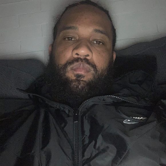 Profile Picture of Charlton Keith (@cheddar0520) on Poshmark