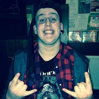 Profile Picture of Corey Macphee (@TastyCornflakes) on Twitter