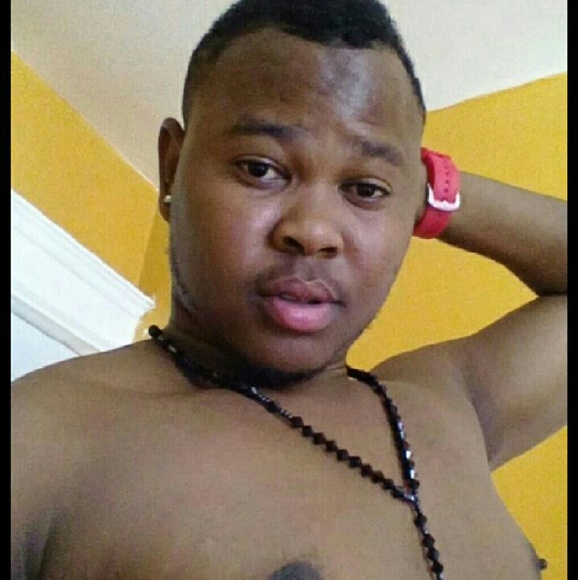 Profile Picture of Peterson Baptiste (@jahkelly1) on Poshmark
