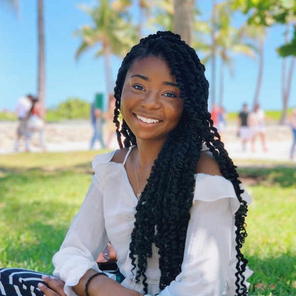 Profile Picture of Sherese Case (@nursecase2019) on Poshmark