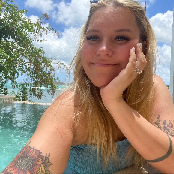 Profile Picture of Jill Lachowicz (@jilllachowicz) on Poshmark