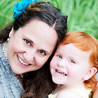Profile Picture of Lisa Tilley-Newman (@tilleyphoto) on Twitter
