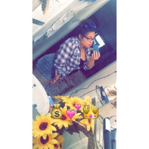 Profile Picture of Vanna Martinez (@vanna.martinez.378) on Myspace