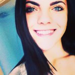 Profile Picture of Amanda (@amandaraisner) on Instagram