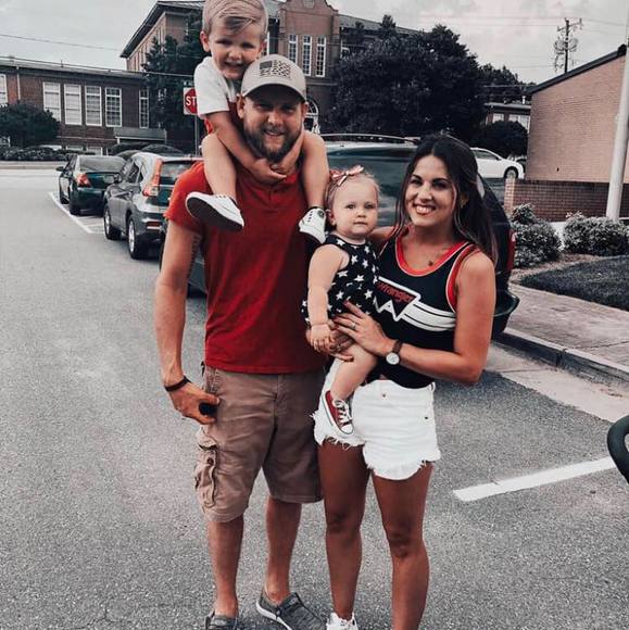 Profile Picture of Austin Reddick (@powerstroke2508) on Poshmark