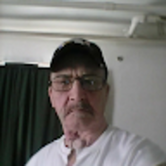 Profile Picture of Tom Mitchell (@tburtonm097) on Poshmark
