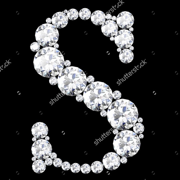 Profile Picture of Skye Rollerson (@skyxyx) on Poshmark