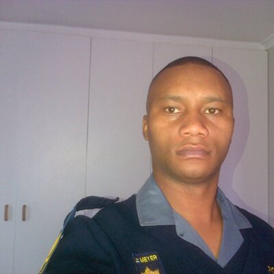 Profile Picture of Bernard Meyer (@dilanto_70250) on Twitter