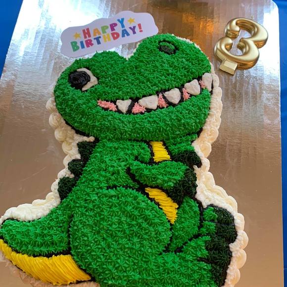 Profile Picture of Dorian lea Bryant (@dorianbryant13) on Poshmark