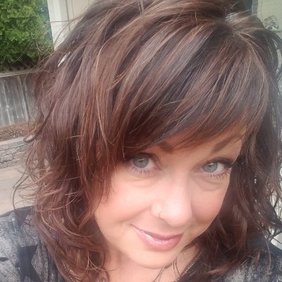 Profile Picture of Darci Wright (@DarciWright16) on Twitter