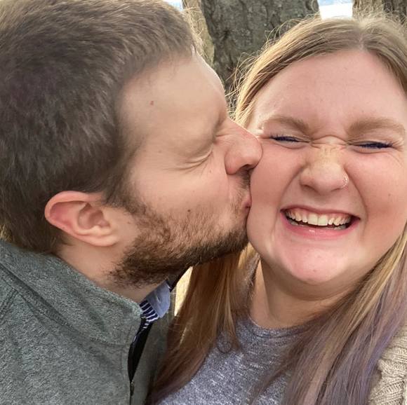 Profile Picture of Amanda Amodemo (@amodemo94) on Poshmark