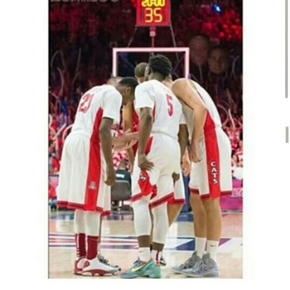 Brian Tucker - Poshmark Profile Picture of Brian Tucker (@zona_13) on Poshmark