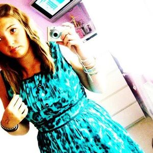 Profile Picture of Hannah Maddison (@hannahmaddisonx) on Myspace