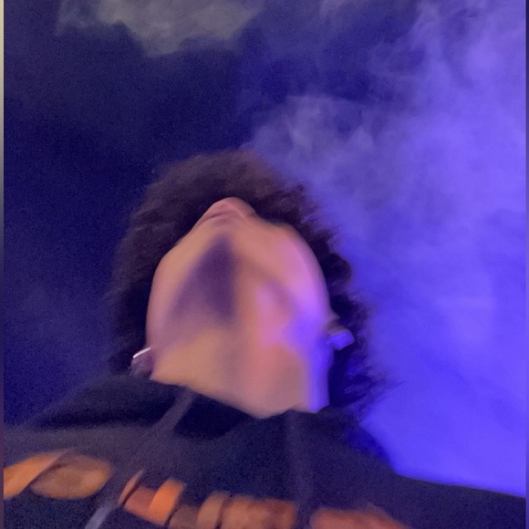 Jonathan Grimaldo - Poshmark Profile Picture of Jonathan Grimaldo (@grimaldojona9) on Poshmark