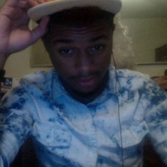 Profile Picture of Miles Scott (@miles0729) on Poshmark