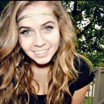 Profile Picture of Lizzy Hayes (@hazzy231) on Twitter