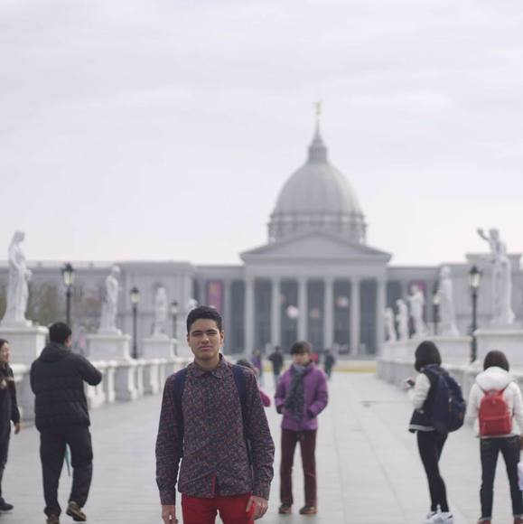 Profile Picture of Gerardo Lara (@geralata1) on Poshmark