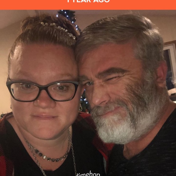 Lynsey Bechel - Poshmark Profile Picture of Lynsey Bechel (@lynseybechel1) on Poshmark