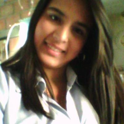 Profile Picture of Maria Fernanda Vivas (@mariavivas21) on Twitter