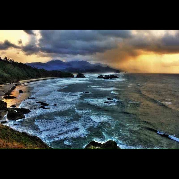 Val Crace - Poshmark Profile Picture of Val Crace (@vcrace) on Poshmark