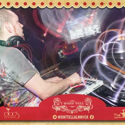 Profile Picture of Alan Wallace (@Dj_lil_big_al) on Twitter