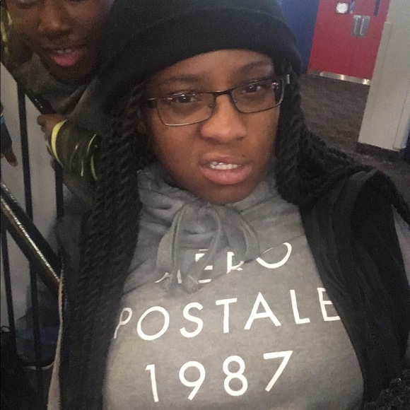 Profile Picture of Carlene Phillips (@cphillips410) on Poshmark