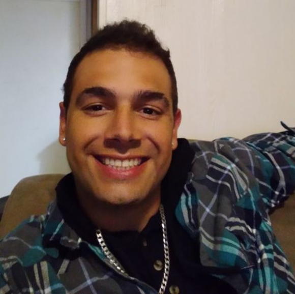 Profile Picture of Chad Mullen (@chadmullen90) on Poshmark