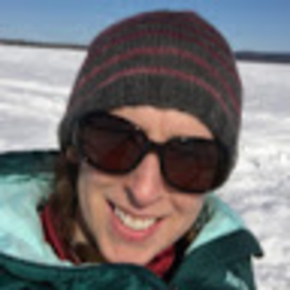 Profile Picture of Brandi Wehner (@wehner907) on Poshmark