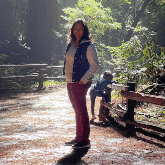 Profile Picture of Sudha Krishnan (@sudhkrishnan) on Poshmark